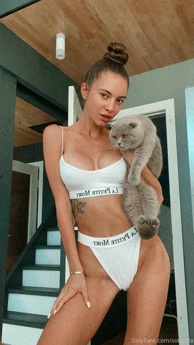 Сола Зола (SolaZola)