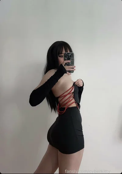 Санни Рэй (Sunny Ray, Cyber Kitty)