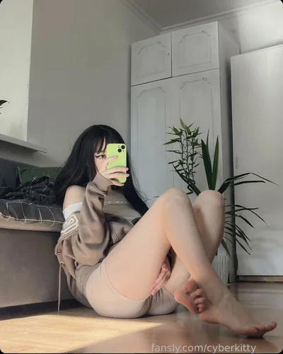 Санни Рэй (Sunny Ray, Cyber Kitty)