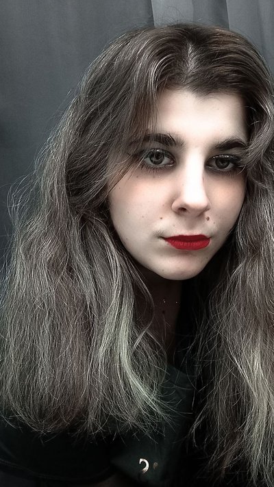 Лиза Фаркаш