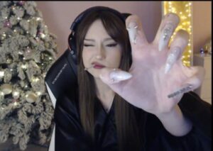 Даша (Dasha228play)