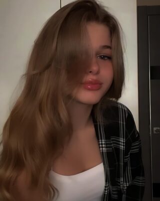 Лера Симка (Валерия Симонова)
